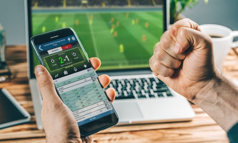 Why casual bettors are drawn to parlays?